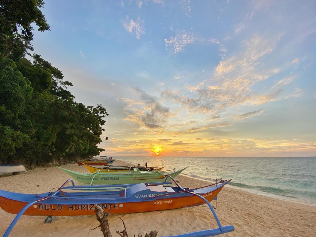 Jony'S Beach Resort Balabag  Ngoại thất bức ảnh