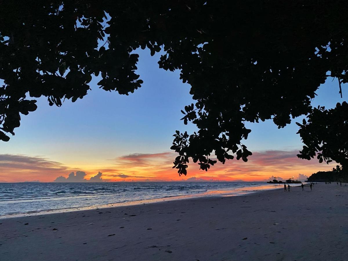 Jony'S Beach Resort Balabag  Ngoại thất bức ảnh